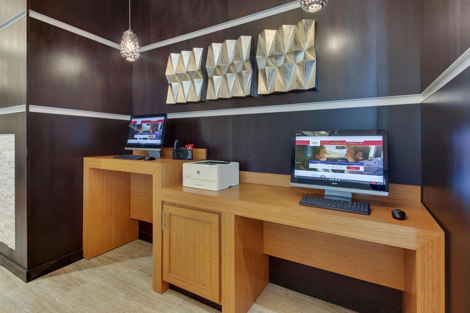 Drury Inn & Suites Columbus Polaris エクステリア 写真